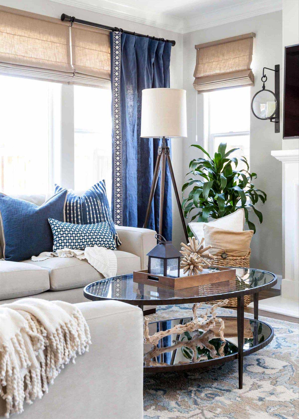 If you buy from a link, we may earn a commission. 50 Color Combination With Blue For Living Room Coastal ...