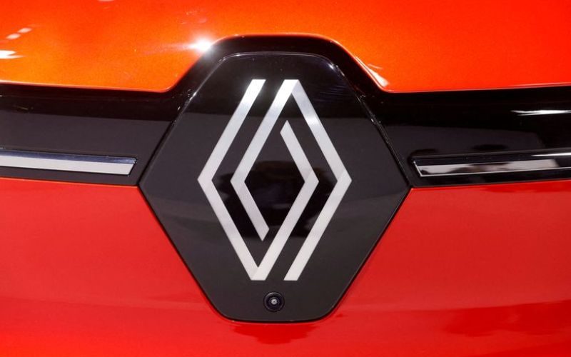 Renault menangguhkan pabriknya di Moskow, merevisi perkiraan untuk 2022